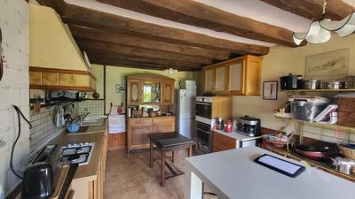 Viager - Maison ancienne - 114 m² - 4 pièces