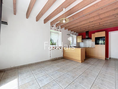 Maison - 70 m² - 4 pièces