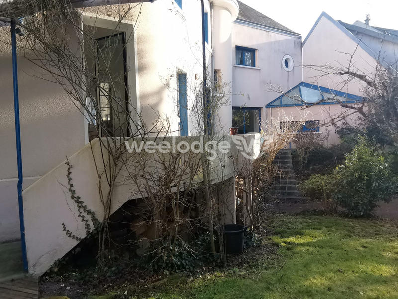 Maison - 170 m² - 6 pièces