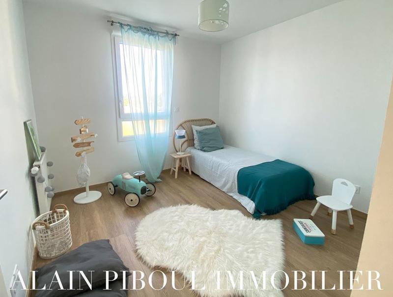 Maison traditionnelle - 87 m² - 4 pièces