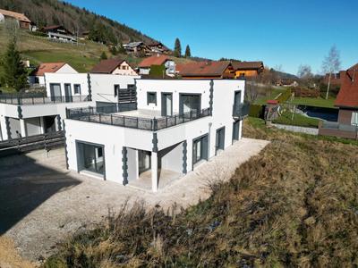 Maison contemporaine - 140 m² - 6 pièces