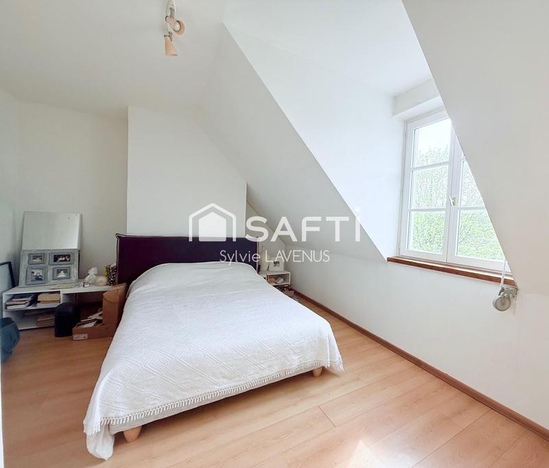 Maison - 180 m² - 7 pièces