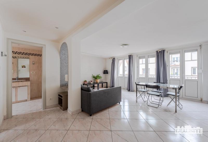 Appartement - 72 m² - 3 pièces