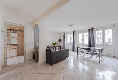 Appartement - 72 m² - 3 pièces