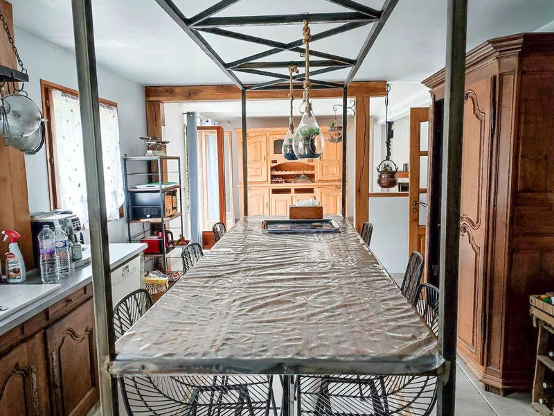 Maison - 142 m² - 7 pièces