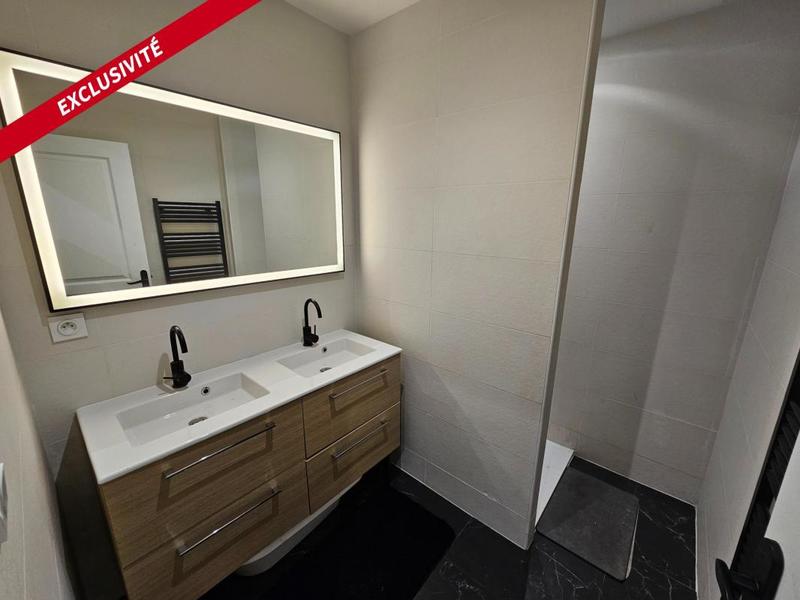 Maison traditionnelle - 105 m² - 5 pièces