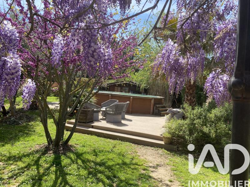 Maison - 137 m² - 5 pièces