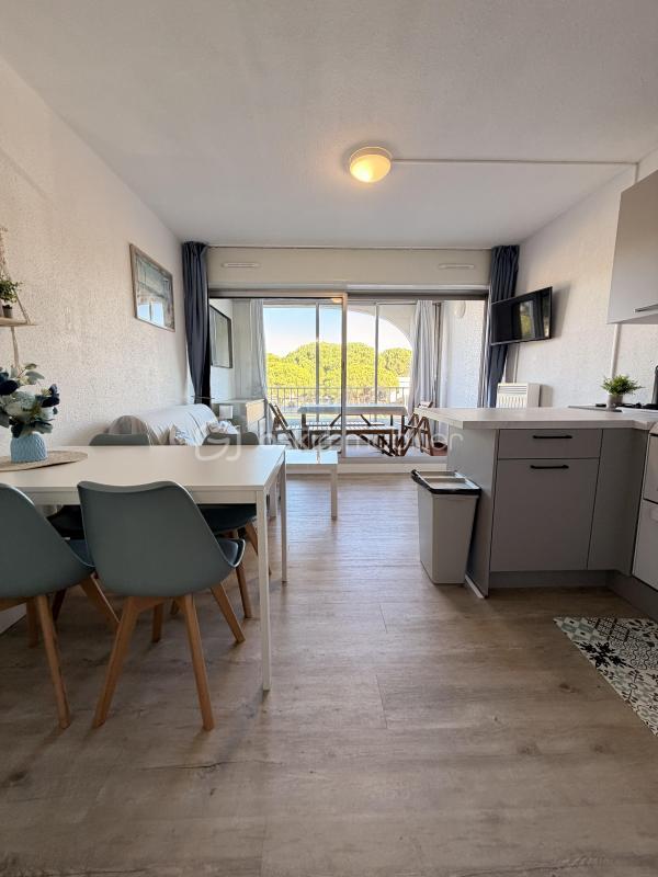 Studio - 23 m² - 1 pièce