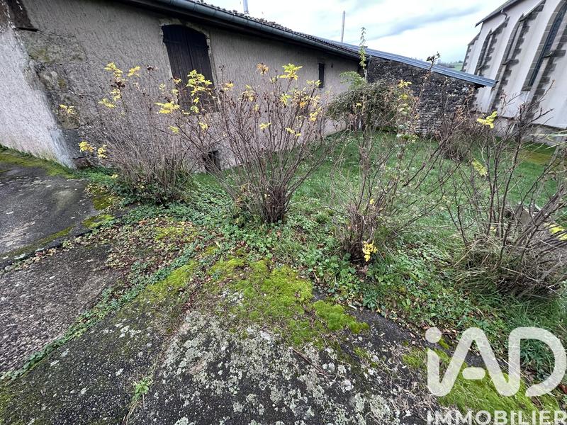 Maison de village - 216 m² - 7 pièces