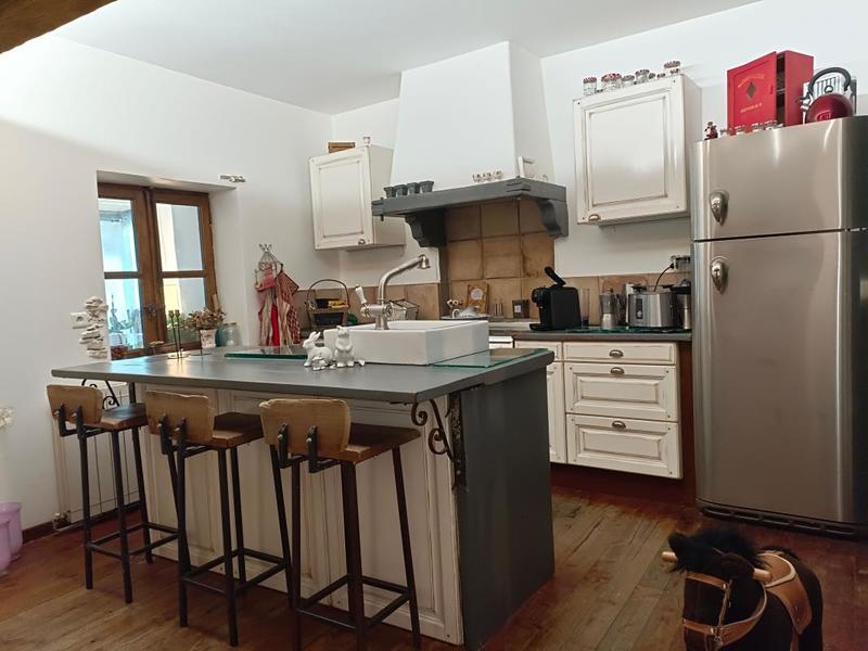 Immeuble - 150 m² - 7 pièces