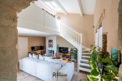 Appartement - 64 m² - 2 pièces