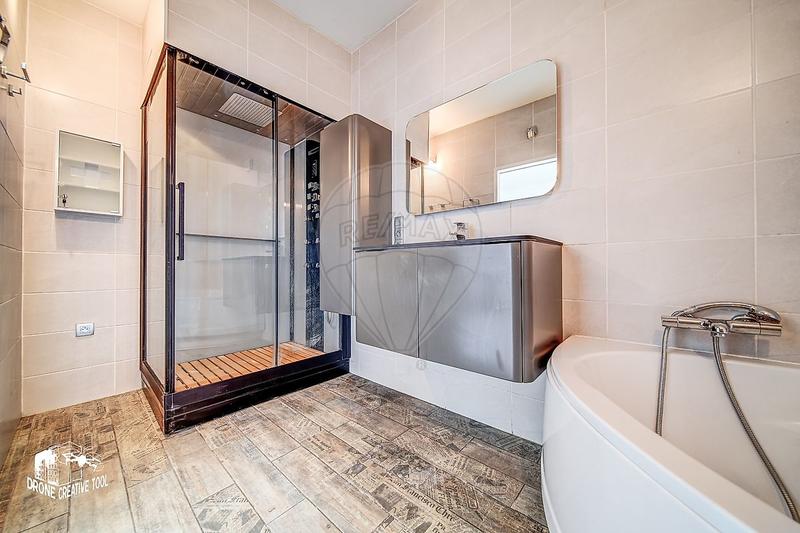 Maison - 107 m² - 4 pièces