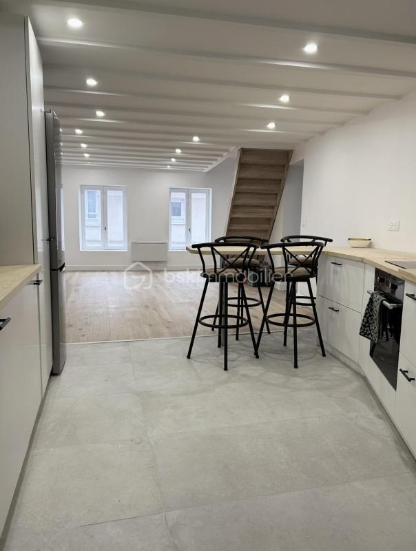 Duplex - 92 m² - 5 pièces