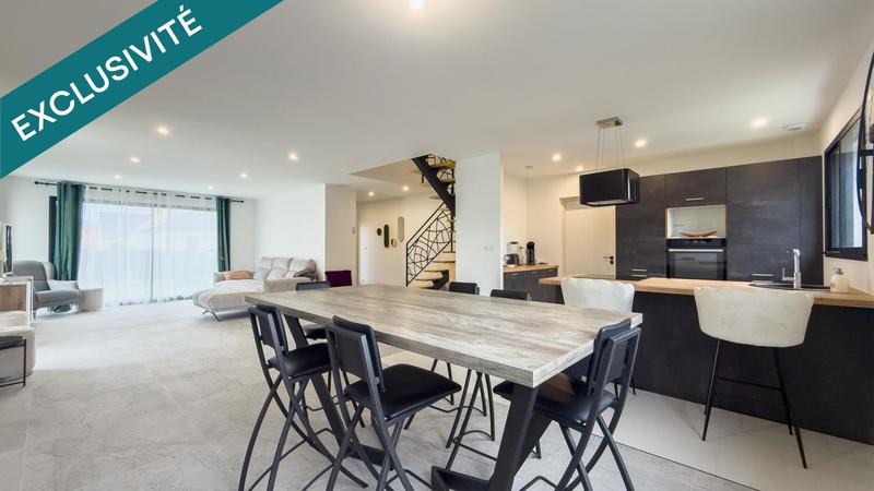Maison - 142 m² - 5 pièces