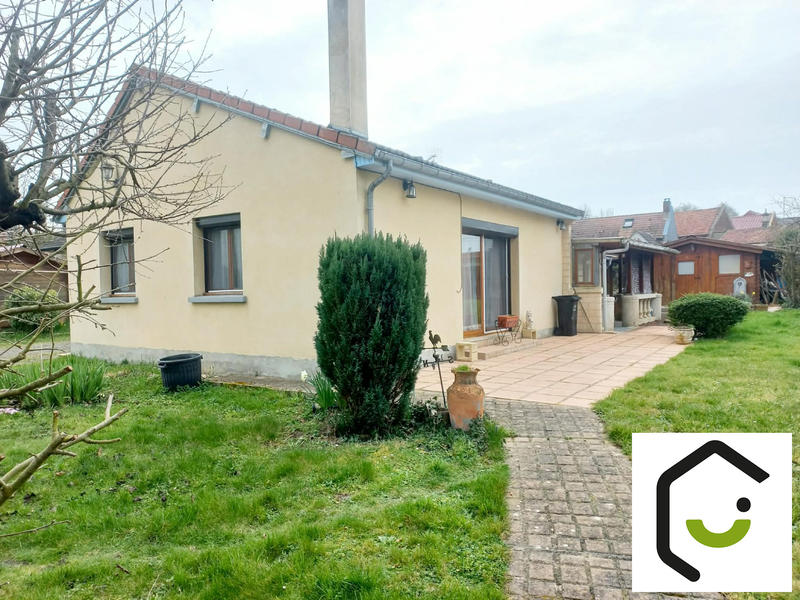 Maison - 101 m² - 5 pièces