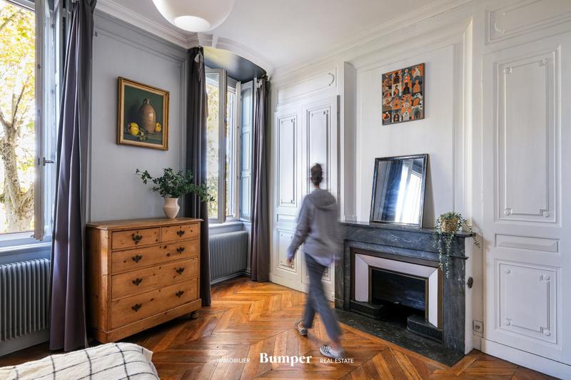 Appartement - 97 m² - 4 pièces