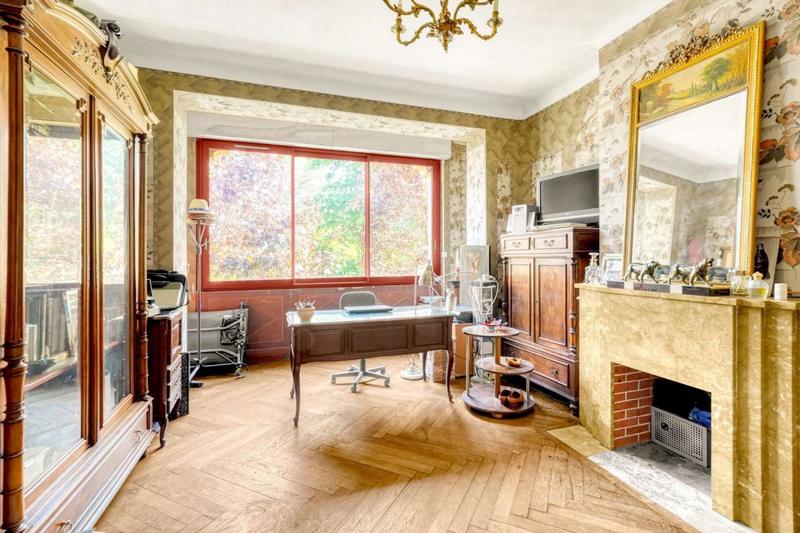 Maison - 200 m² - 6 pièces