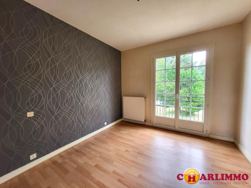 Maison traditionnelle - 87 m² - 4 pièces