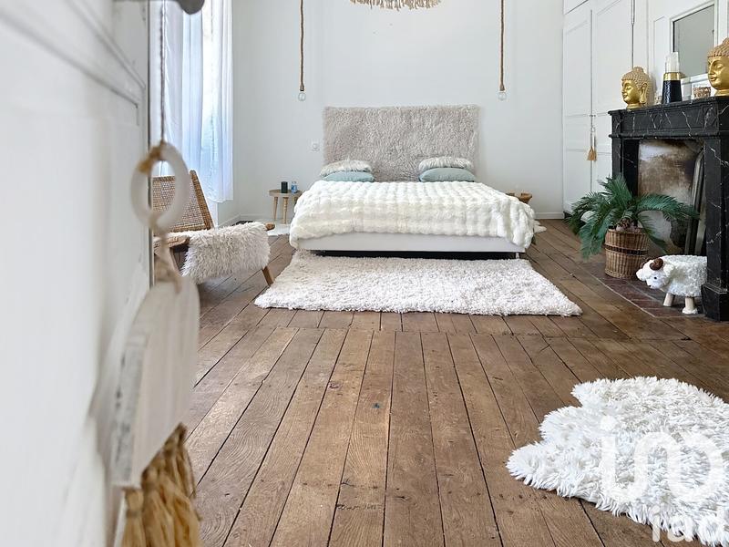 Maison de ville - 294 m² - 9 pièces