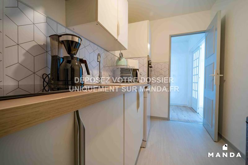 Chambre - 10 m² - 5 pièces