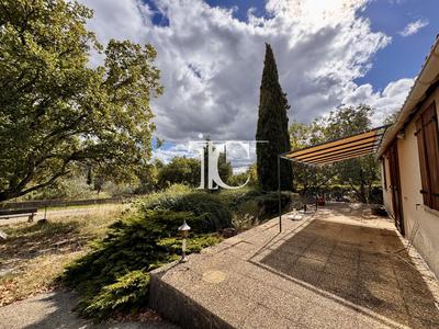 Maison - 63 m² - 3 pièces