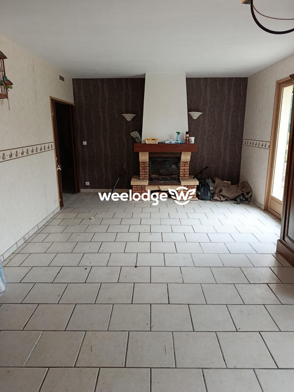 Maison - 143 m² - 7 pièces