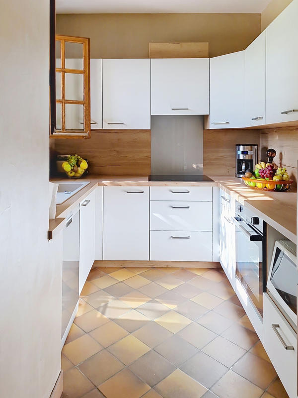 Maison - 206 m² - 7 pièces