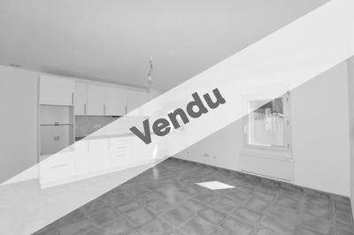 Immeuble - 183 m² - 9 pièces