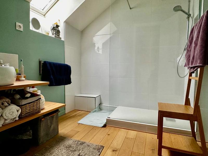 Maison - 170 m² - 7 pièces