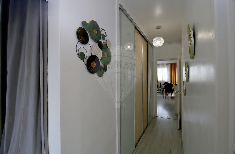 Appartement - 80 m² - 4 pièces