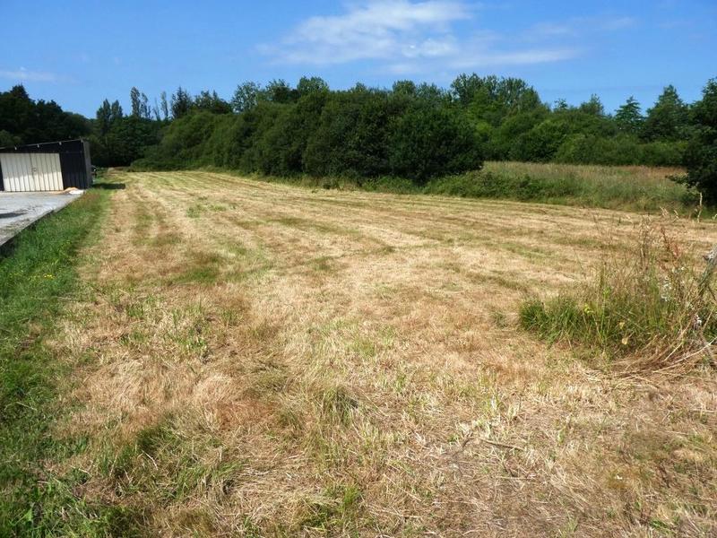 Terrain constructible - 4 181 m²