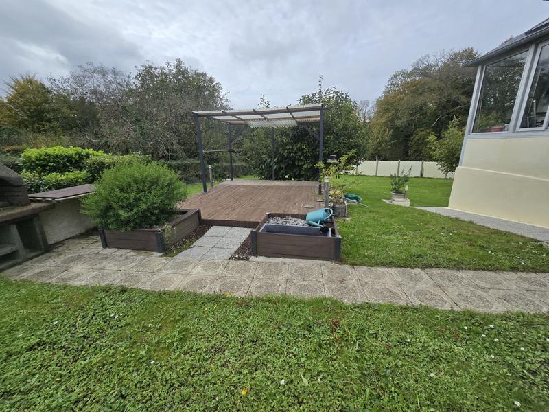 Maison traditionnelle - 94 m² - 4 pièces