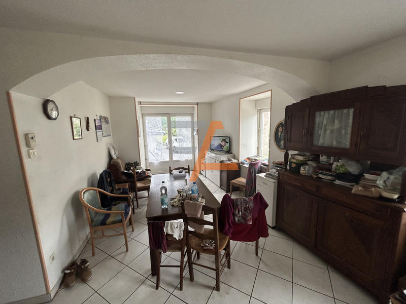 Maison de village - 152 m² - 10 pièces