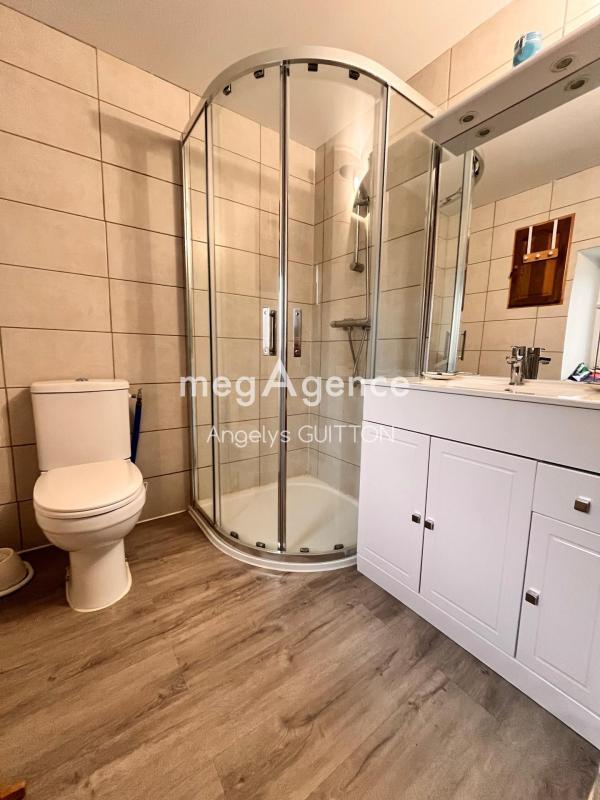 Maison - 384 m² - 15 pièces