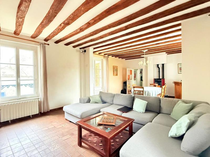 Maison - 147 m² - 5 pièces