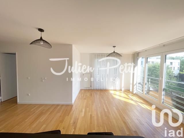 Appartement - 89 m² - 5 pièces