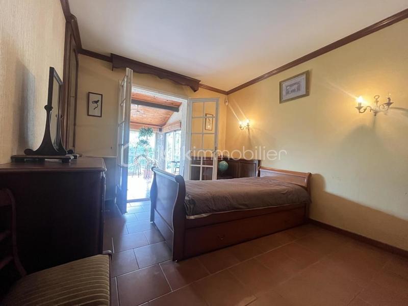 Villa - 216 m² - 5 pièces