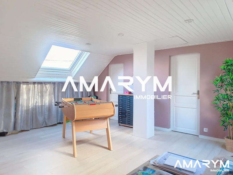 Maison - 170 m² - 6 pièces