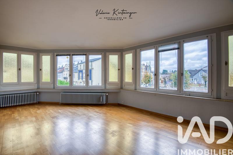 Maison - 170 m² - 8 pièces