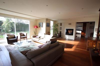 Maison - 200 m² - 6 pièces