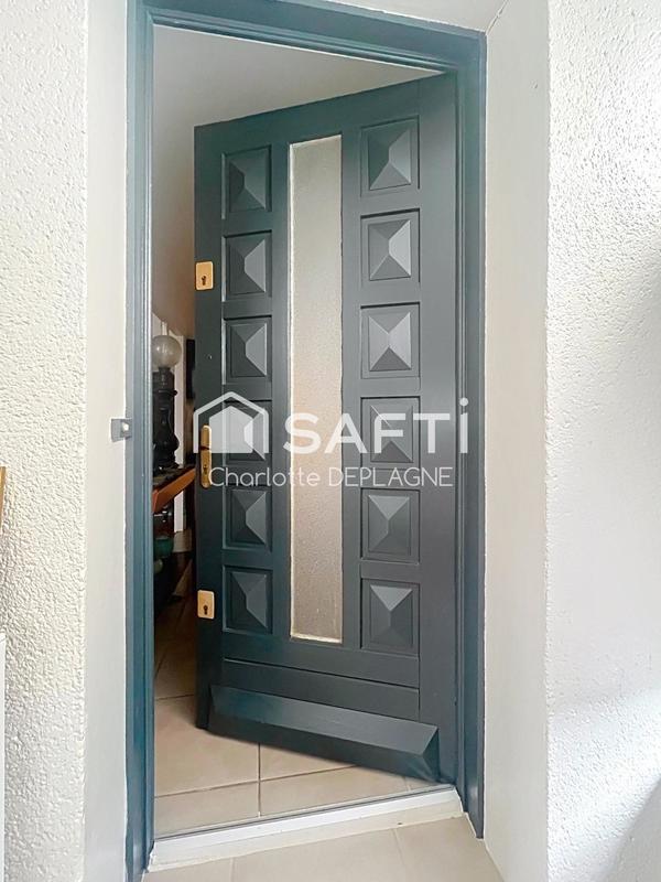 Maison - 207 m² - 9 pièces