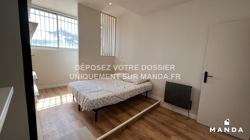 Chambre - 12 m² - 5 pièces