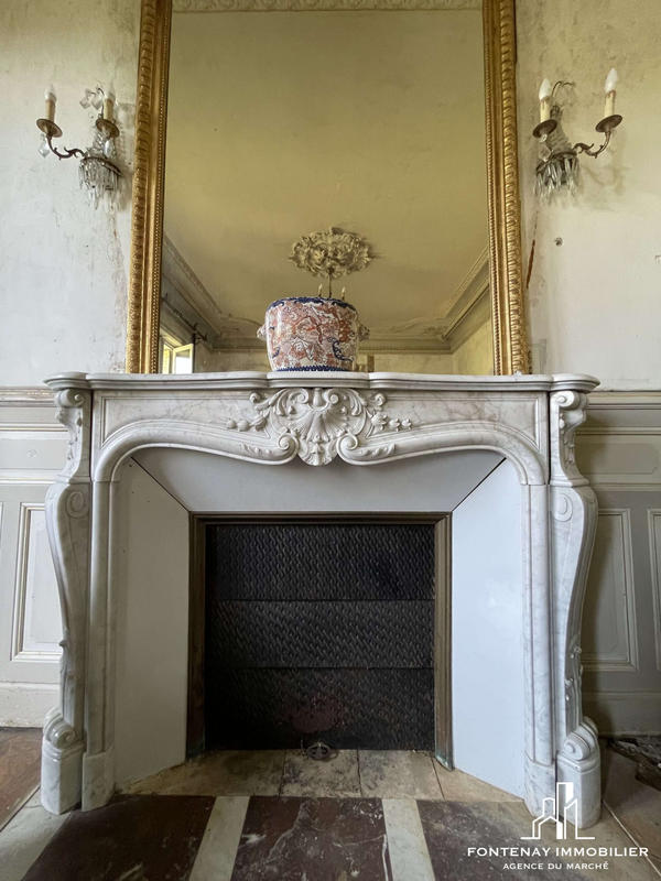 Maison - 346 m² - 11 pièces