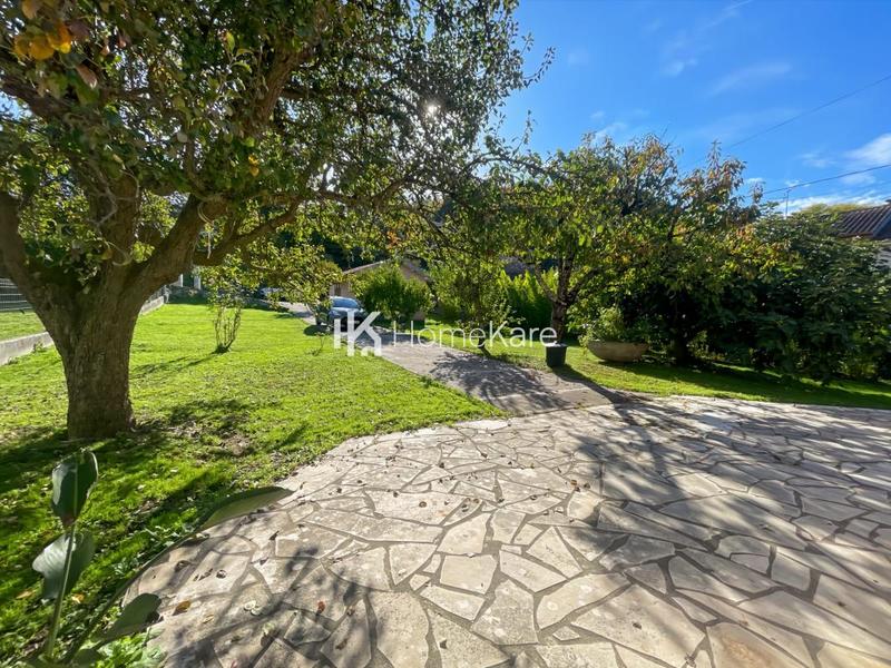 Maison - 122 m² - 5 pièces