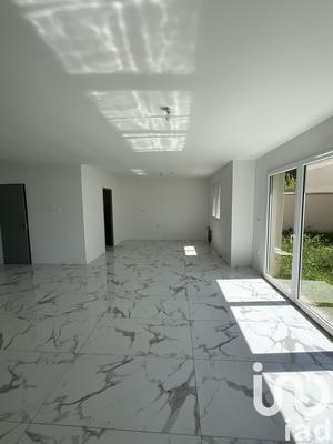 Maison - 155 m² - 6 pièces