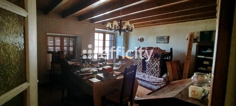 Maison - 110 m² - 7 pièces