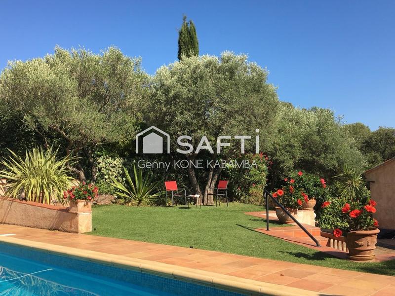 Maison - 170 m² - 6 pièces