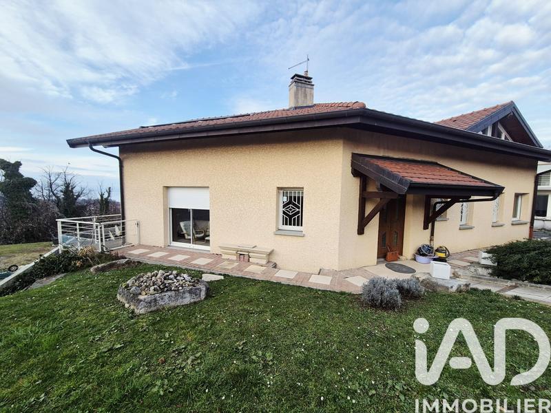 Maison - 179 m² - 5 pièces