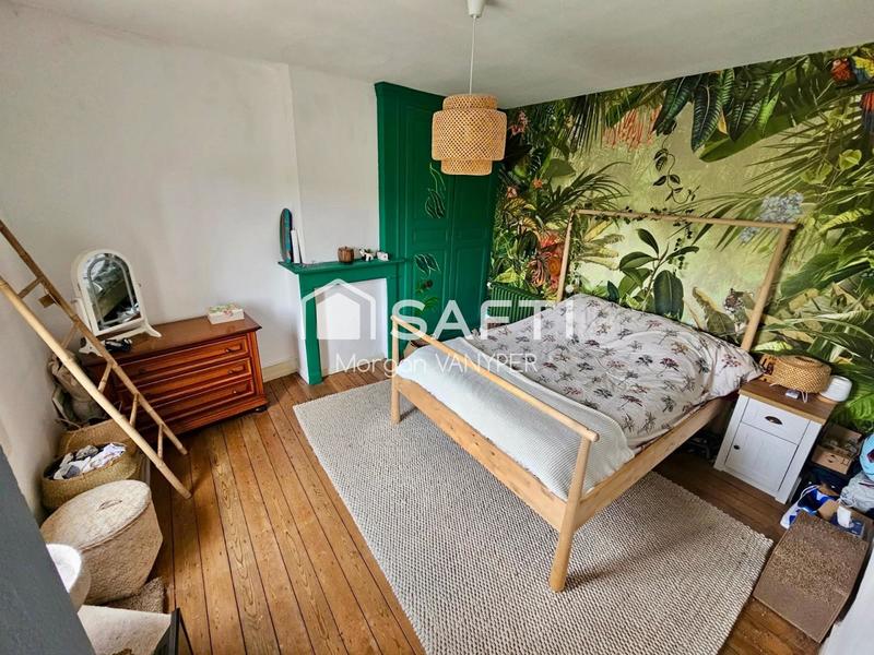 Maison - 137 m² - 7 pièces