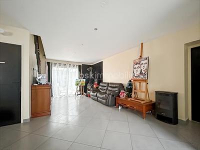 Maison - 150 m² - 7 pièces